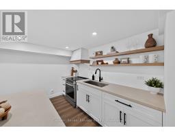 111 Kingswood Drive, Kitchener, ON N2E1B2 Photo 48