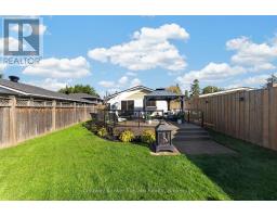 111 Kingswood Drive, Kitchener, ON N2E1B2 Photo 50