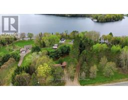 2212-1 Highway 60, Lake Of Bays, ON P1H2J6 Photo 14
