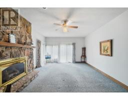 2212-1 Highway 60, Lake Of Bays, ON P1H2J6 Photo 7