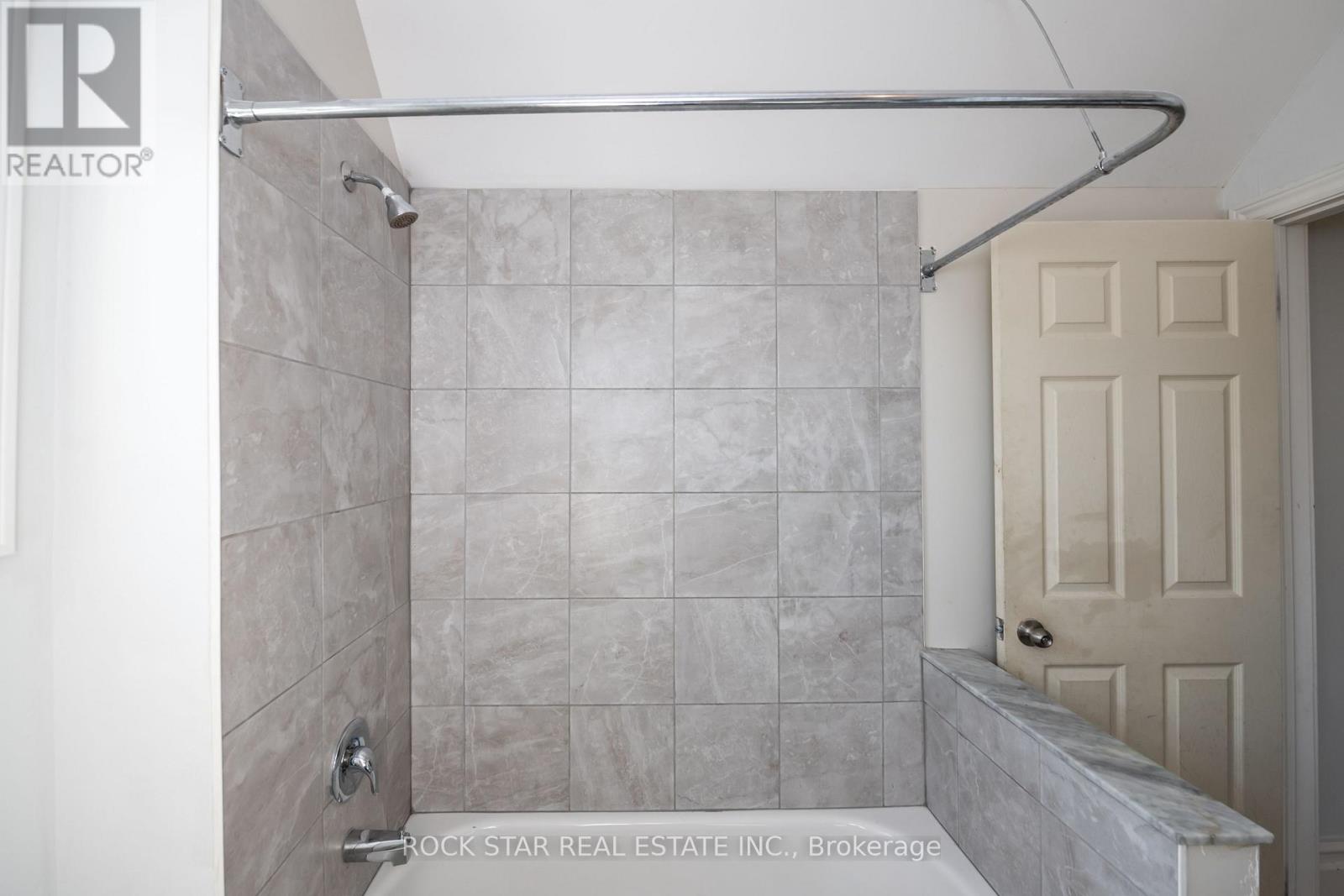 292 FARES STREET - 18