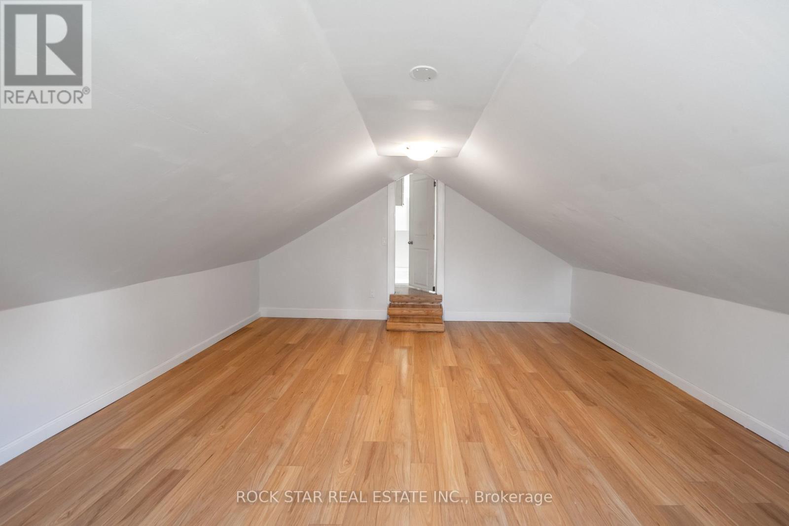 292 Fares Street — photo 28