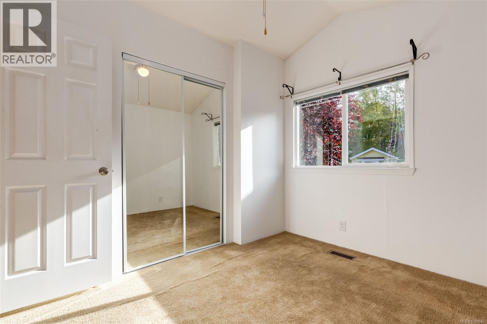#107 3042 River Rd - 15