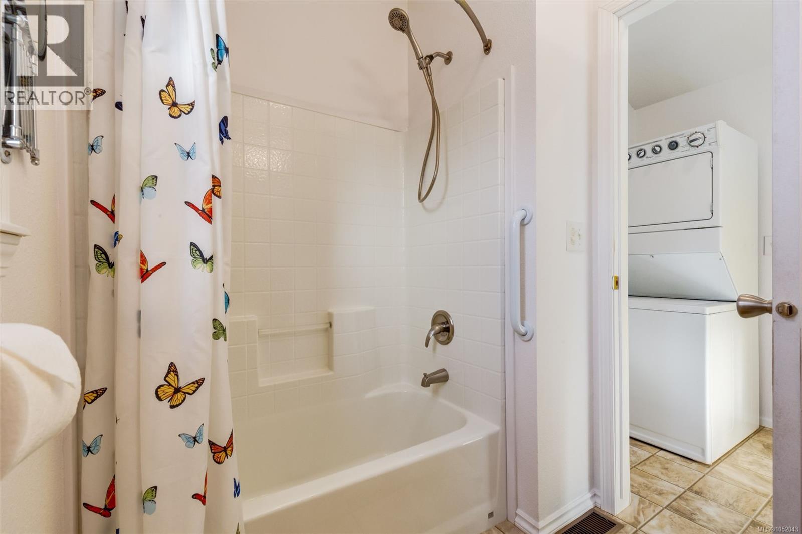 #107 3042 River Rd - 17