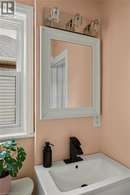 65 Edinburgh Avenue — photo 41