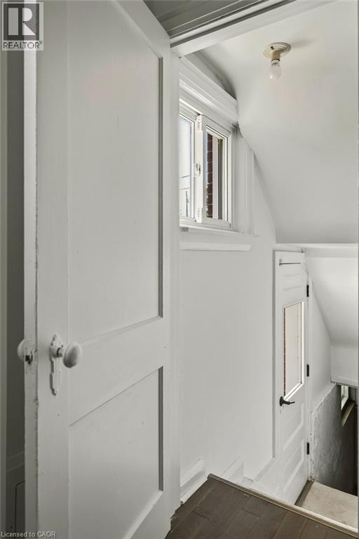 65 Edinburgh Avenue — photo 43