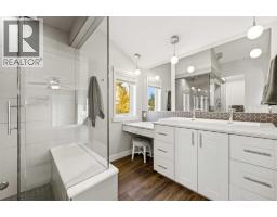 383 Springborough Way Sw, Calgary, AB T3H5T4 Photo 29