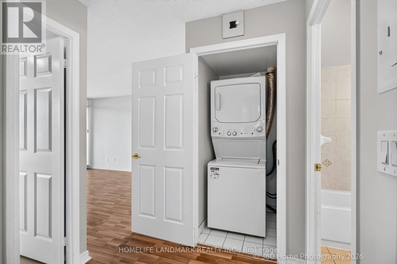 5508 Yonge Street Northeast — photo 19