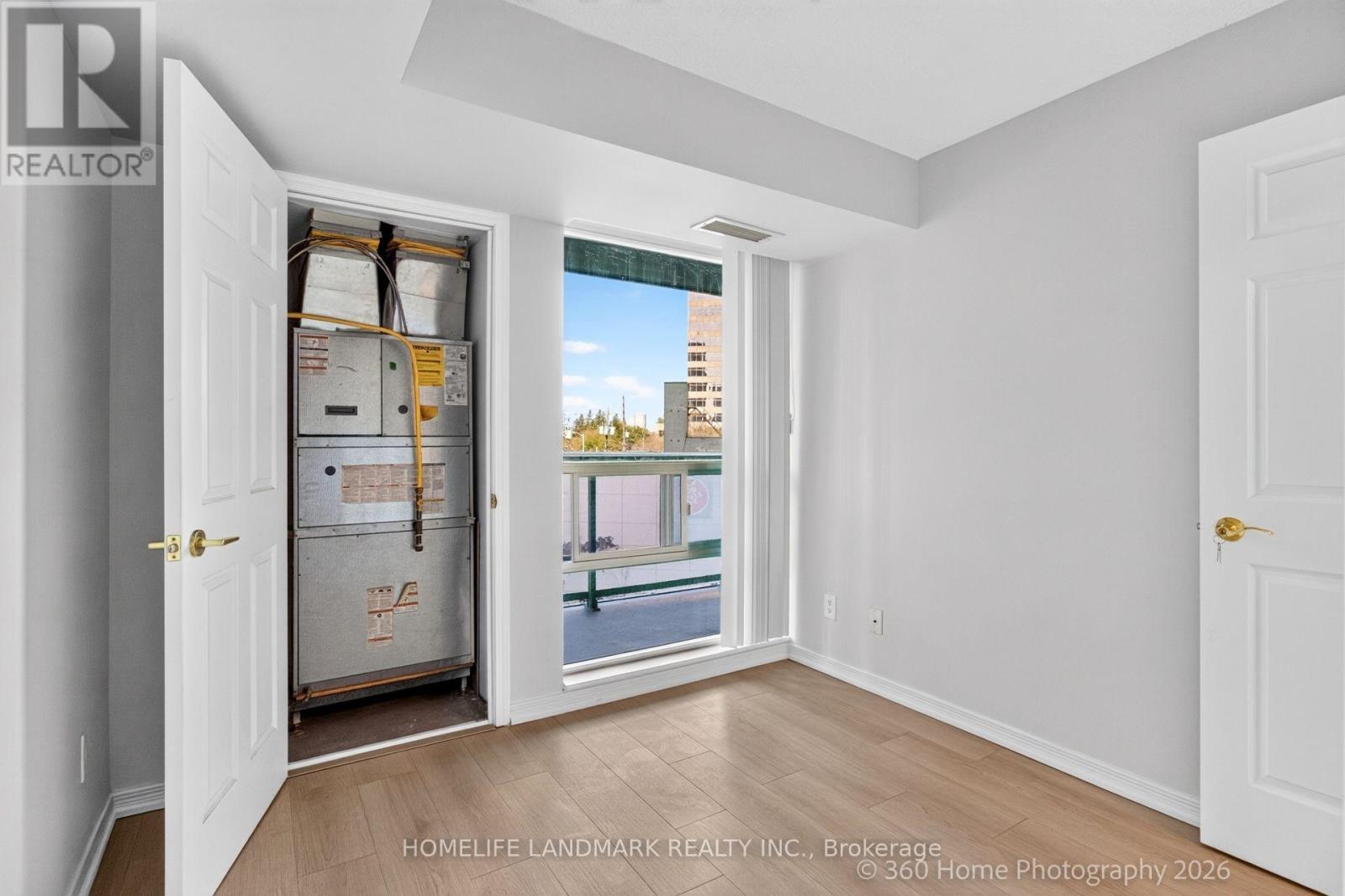 #308 5508 YONGE STREET NE - 21