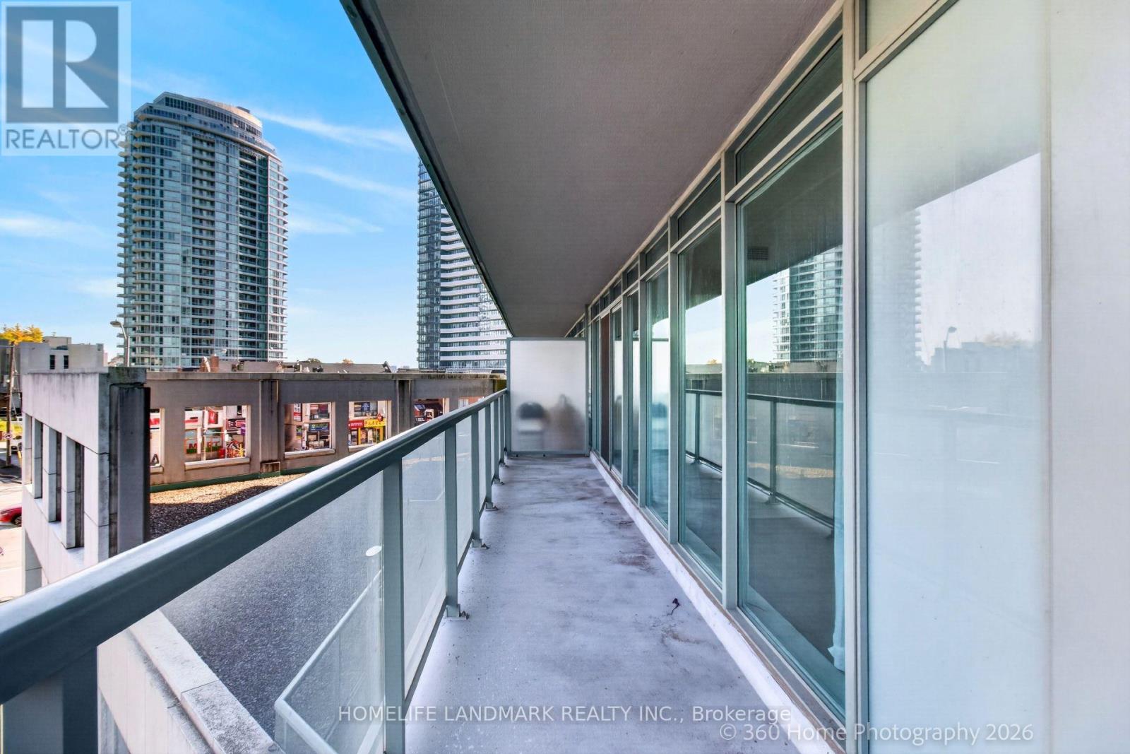 5508 Yonge Street Northeast — photo 30