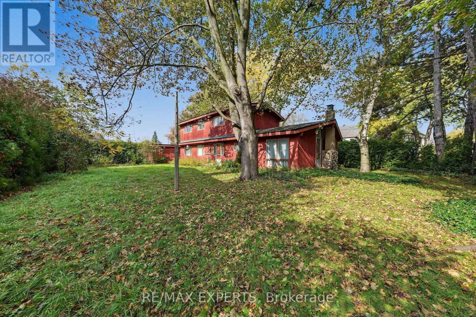 2 Welton Street, Vaughan, ON photo 9