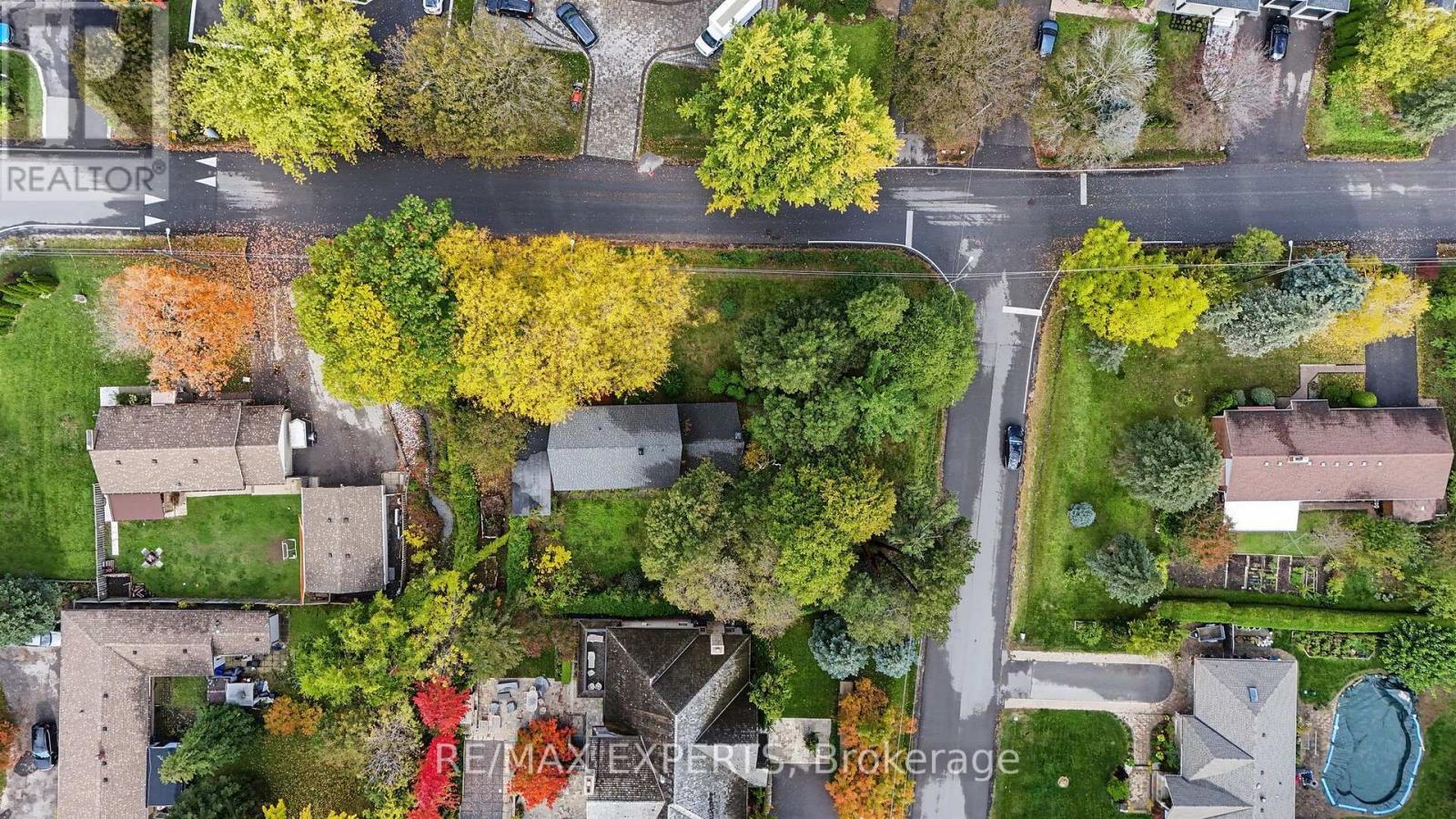 2 Welton Street, Vaughan, ON photo 13