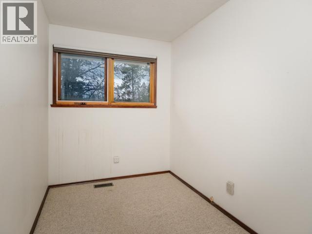 207 SQUANGA AVE - 11