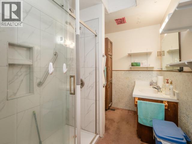 207 SQUANGA AVE - 13