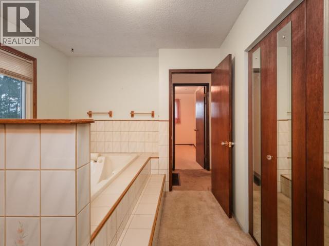 207 SQUANGA AVE - 15