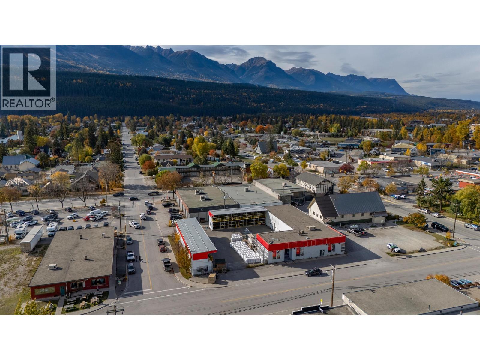  909 11th Avenue South, Golden - Image 1
