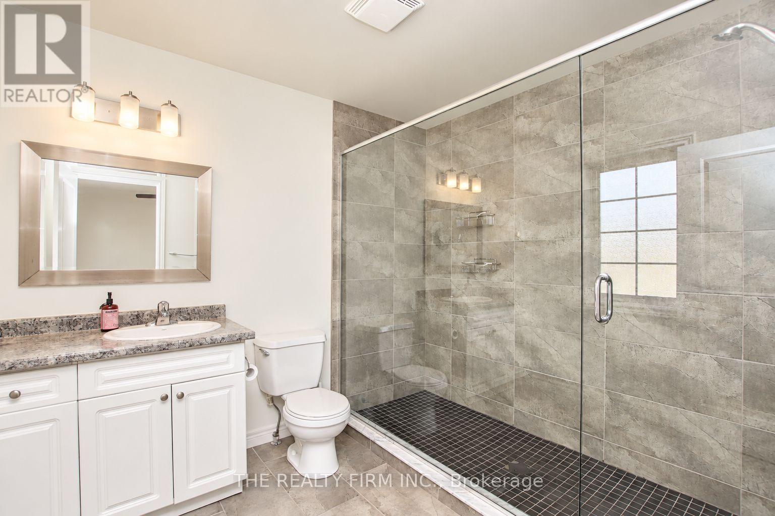 1030 Oakcrossing Gate — photo 23