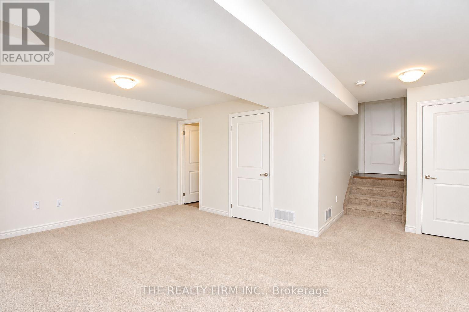 1030 Oakcrossing Gate — photo 39