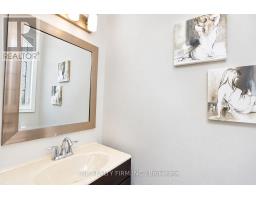 Bathroom - 45 - 1030 Oakcrossing Gate, London North, ON N6H0H1 Photo 7