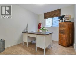 52 Irving Crescent, Red Deer, AB T4R3R9 Photo 17