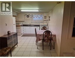 11 Fassett Avenue, Hamilton, ON L9C4E6 Photo 22