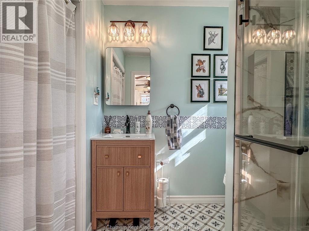 27 Babbitt Street — photo 14