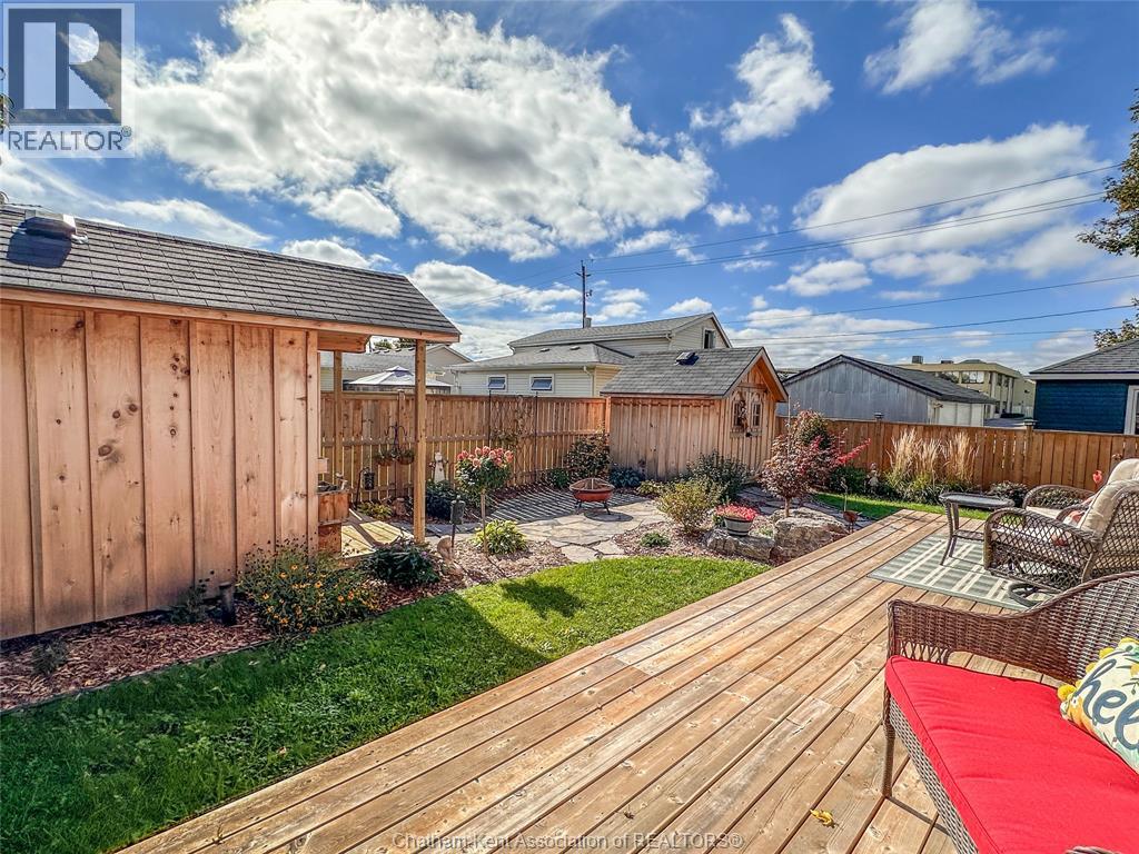 27 Babbitt Street — photo 32
