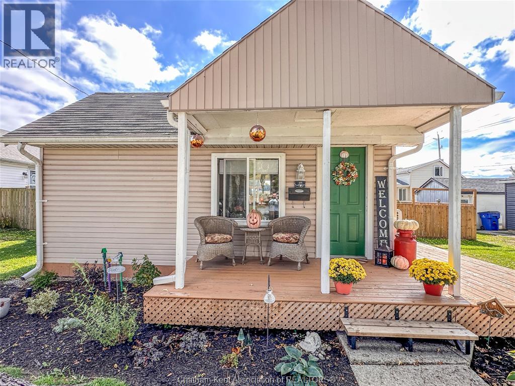 27 Babbitt Street — photo 37