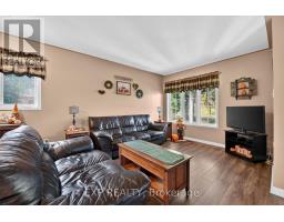 59 Quaker Road, Welland, ON L3C3G3 Photo 14