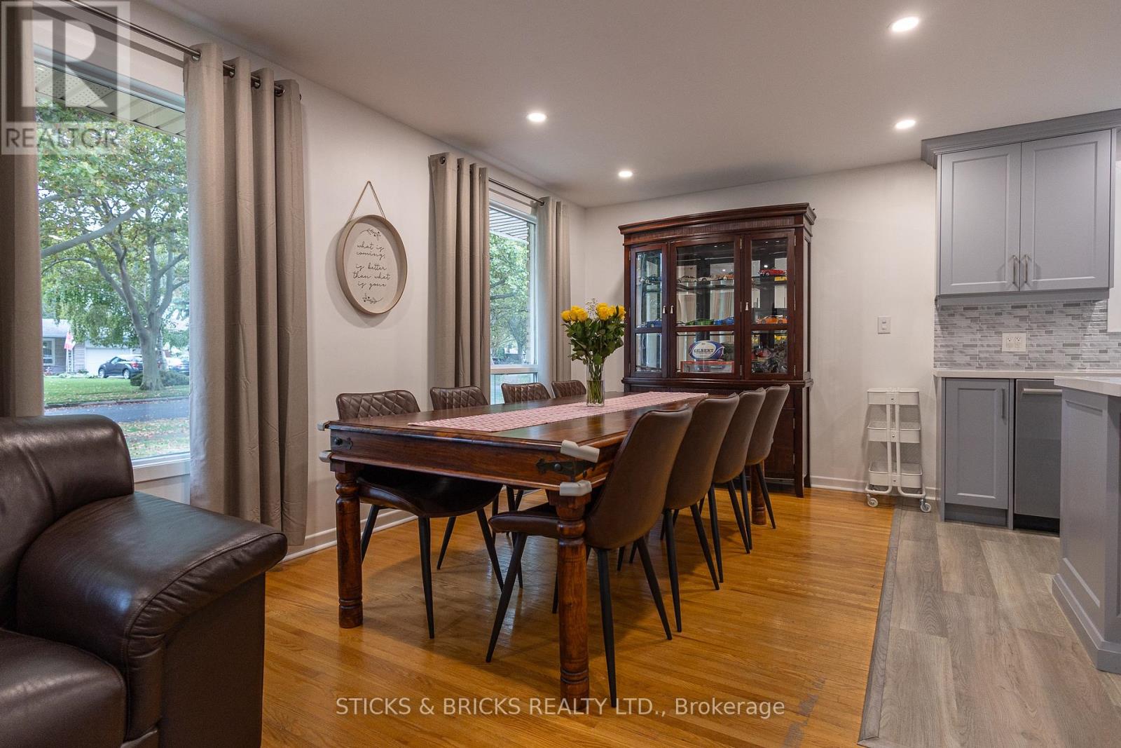 4479 MITCHELL AVENUE - 7