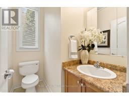 5569 Waterwind Crescent, Mississauga, ON L5M0G3 Photo 22