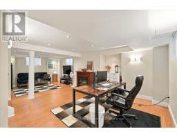 5569 Waterwind Crescent, Mississauga, ON L5M0G3 Photo 32