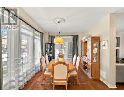 Eating area - 5569 Waterwind Crescent, Mississauga, ON L5M0G3 Photo 7