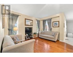 Primary Bedroom - 5569 Waterwind Crescent, Mississauga, ON L5M0G3 Photo 9