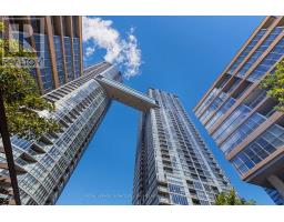 952 - 10 Capreol Court, Toronto, ON M5V4B3 Photo 15