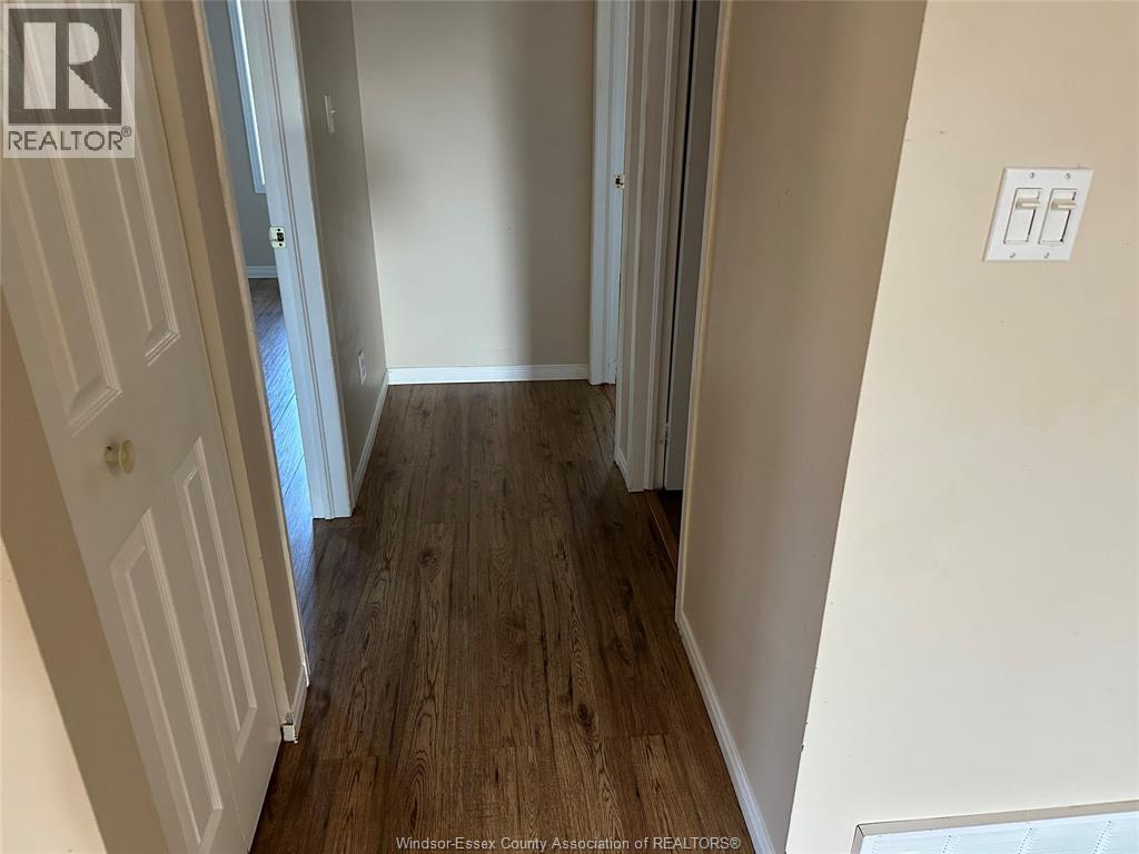 447 Merrill Avenue — photo 10