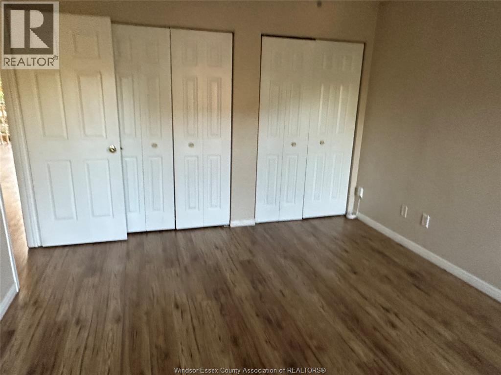 447 MERRILL AVENUE - 12