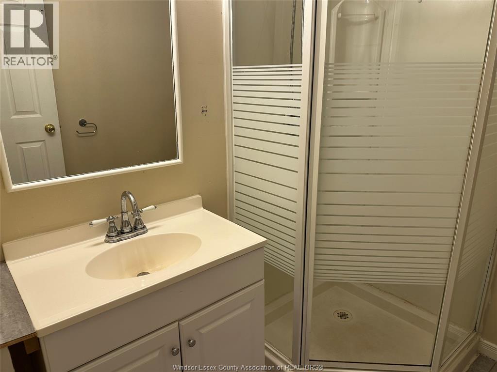 447 MERRILL AVENUE - 26