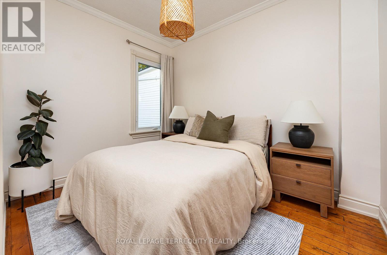 45 Dingwall Avenue — photo 17