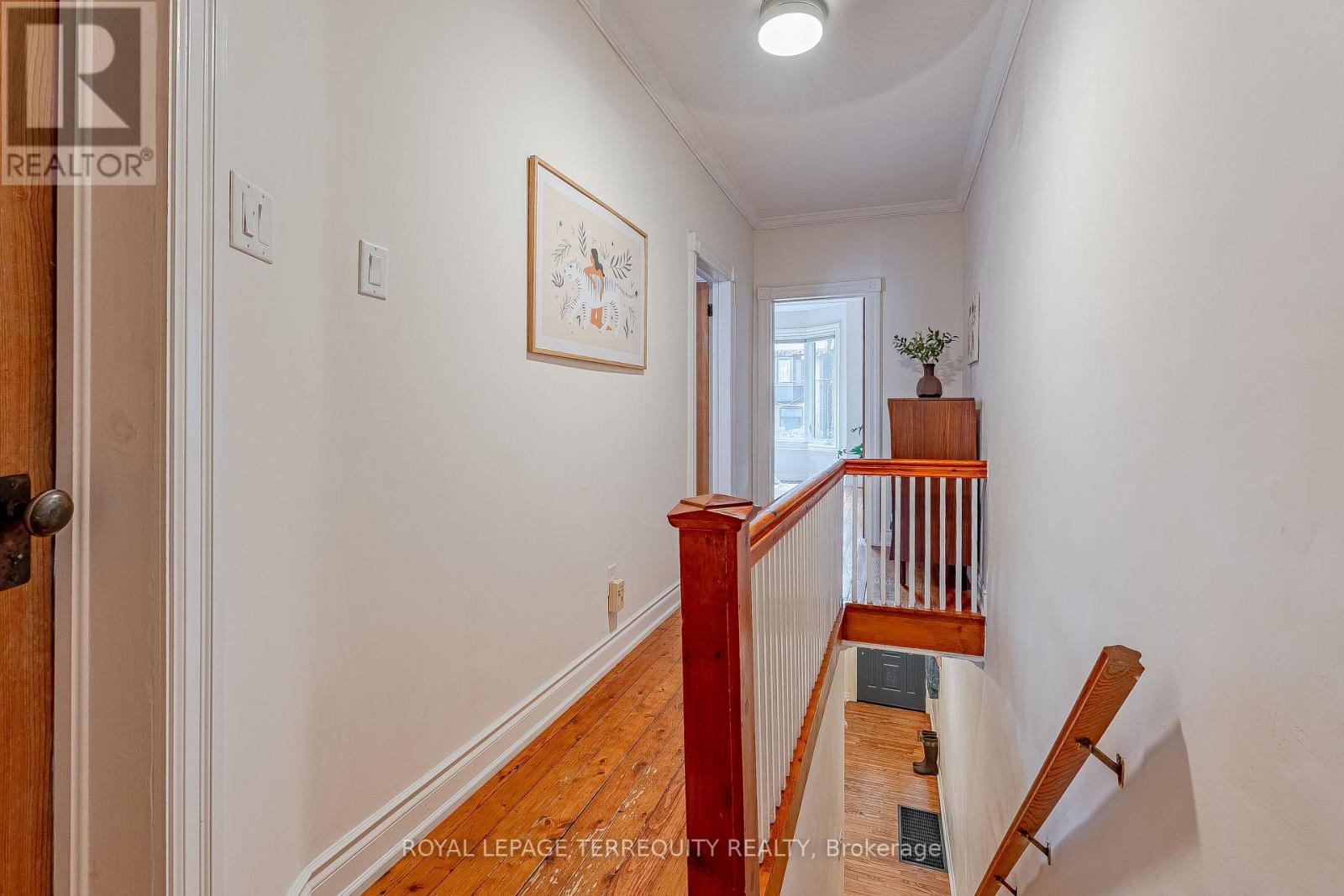 45 Dingwall Avenue — photo 21