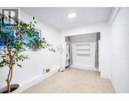 2670 Burnside Place, Coquitlam, BC V3E1A2 Photo 22
