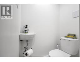 2670 Burnside Place, Coquitlam, BC V3E1A2 Photo 23