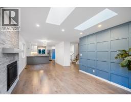 2670 Burnside Place, Coquitlam, BC V3E1A2 Photo 6