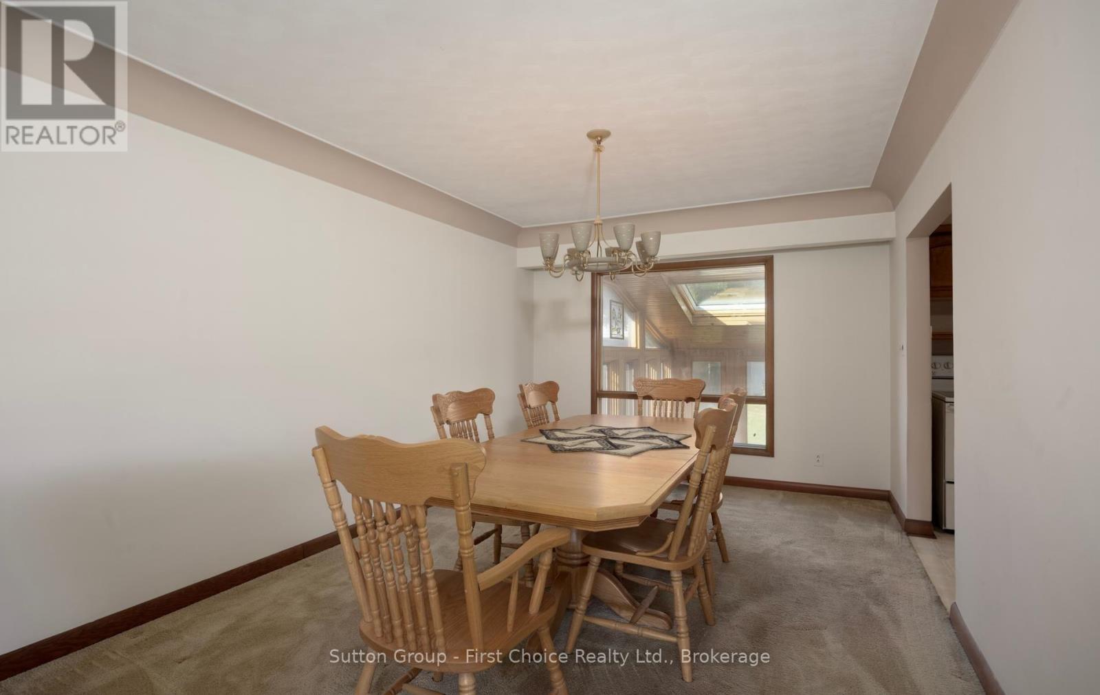 12 Mcculloch Street — photo 21