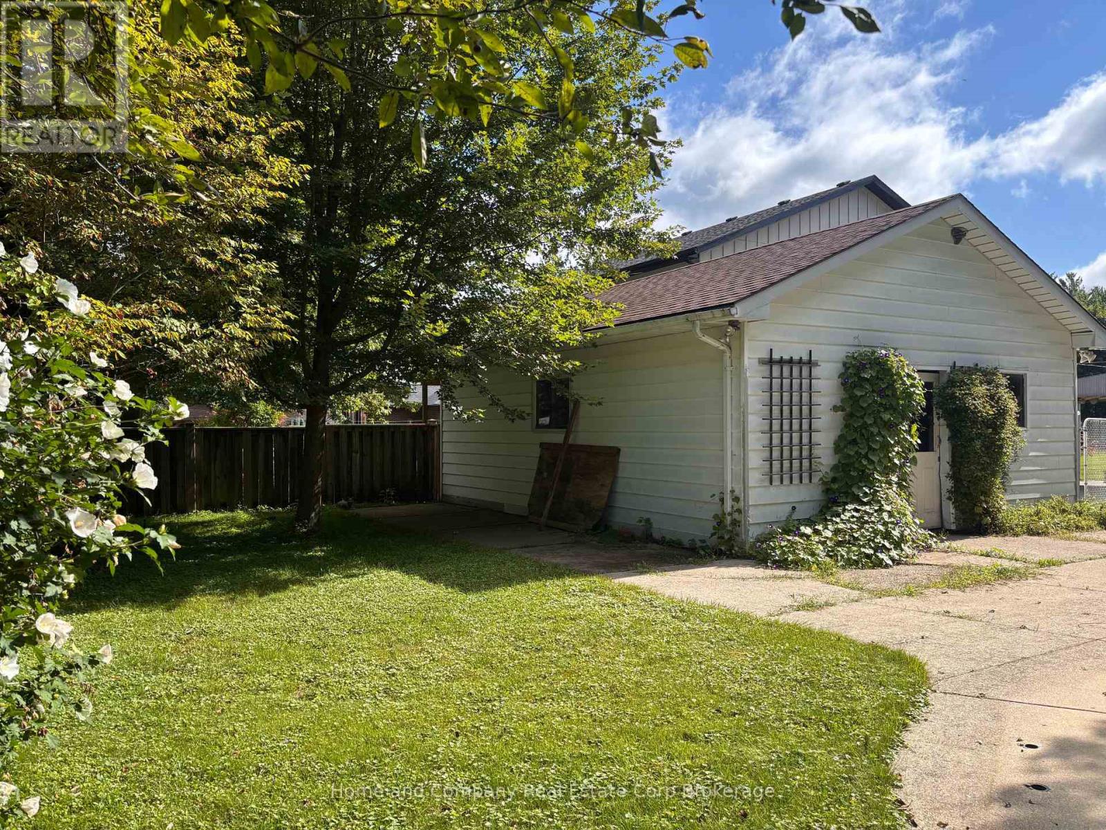 28 HESSON STREET - 28