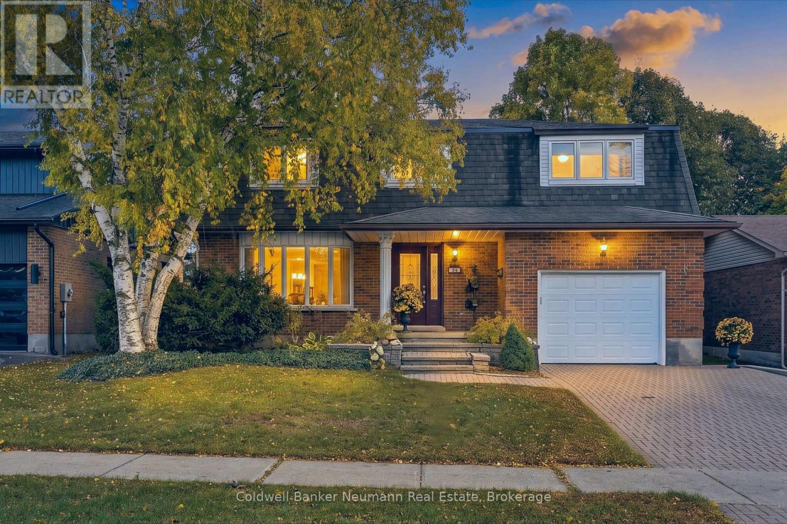 34 Kron Drive