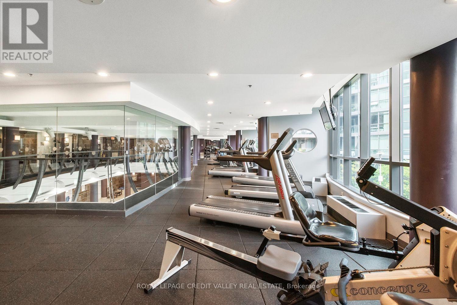 231 Fort York Boulevard — photo 18