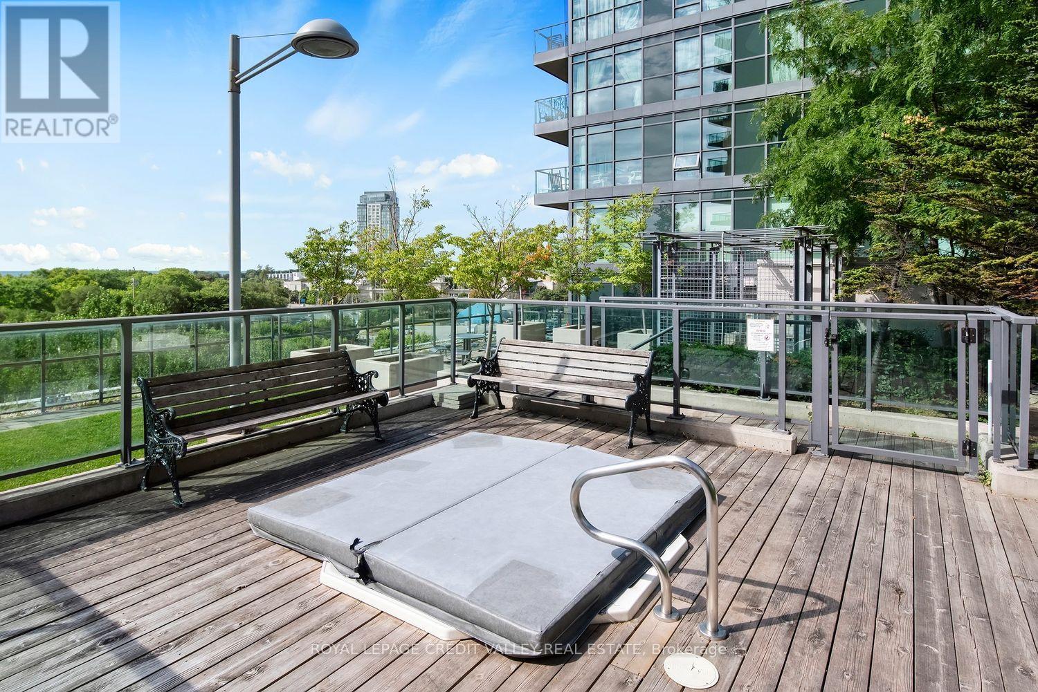 231 Fort York Boulevard — photo 23