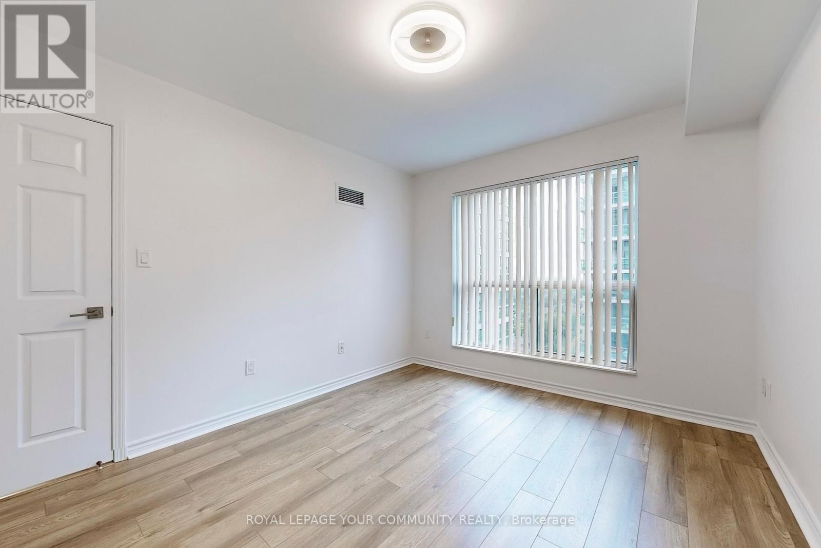 7 Lorraine Drive — photo 11