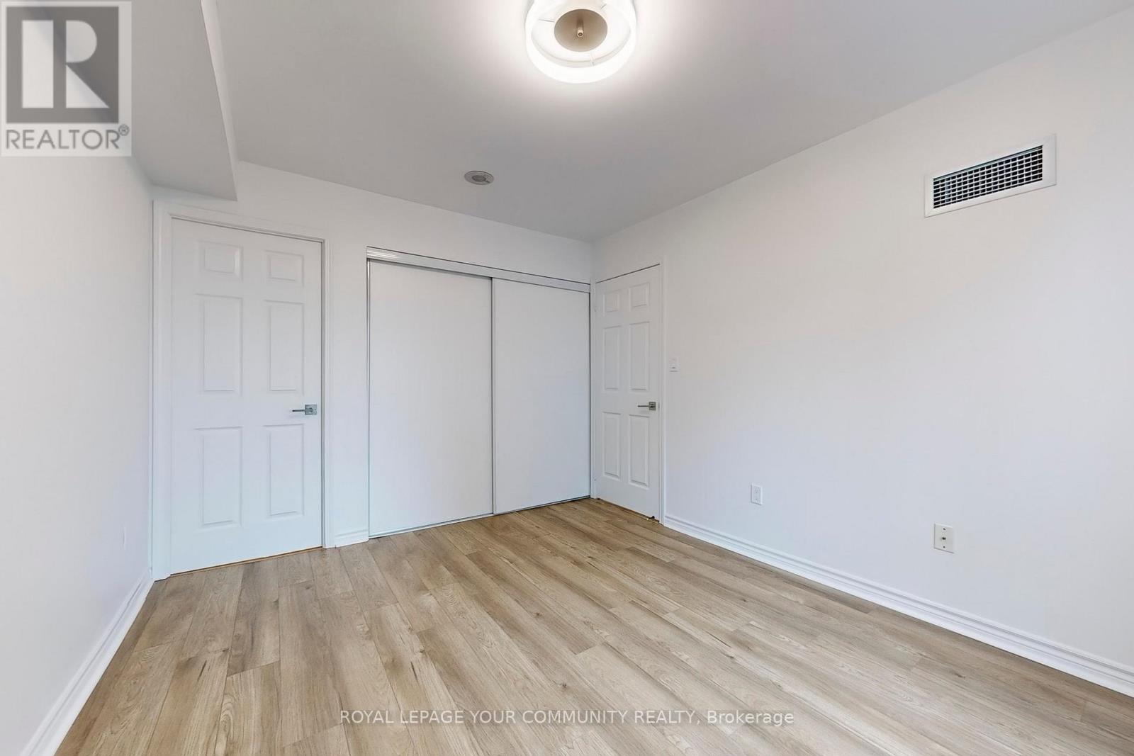 7 Lorraine Drive — photo 12